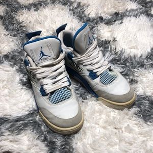 Jordan 4 retro sneakers